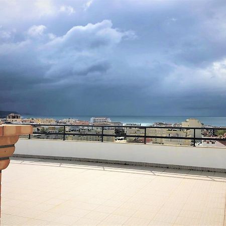 Apartamento Mar Com Parking Назаре Екстериор снимка